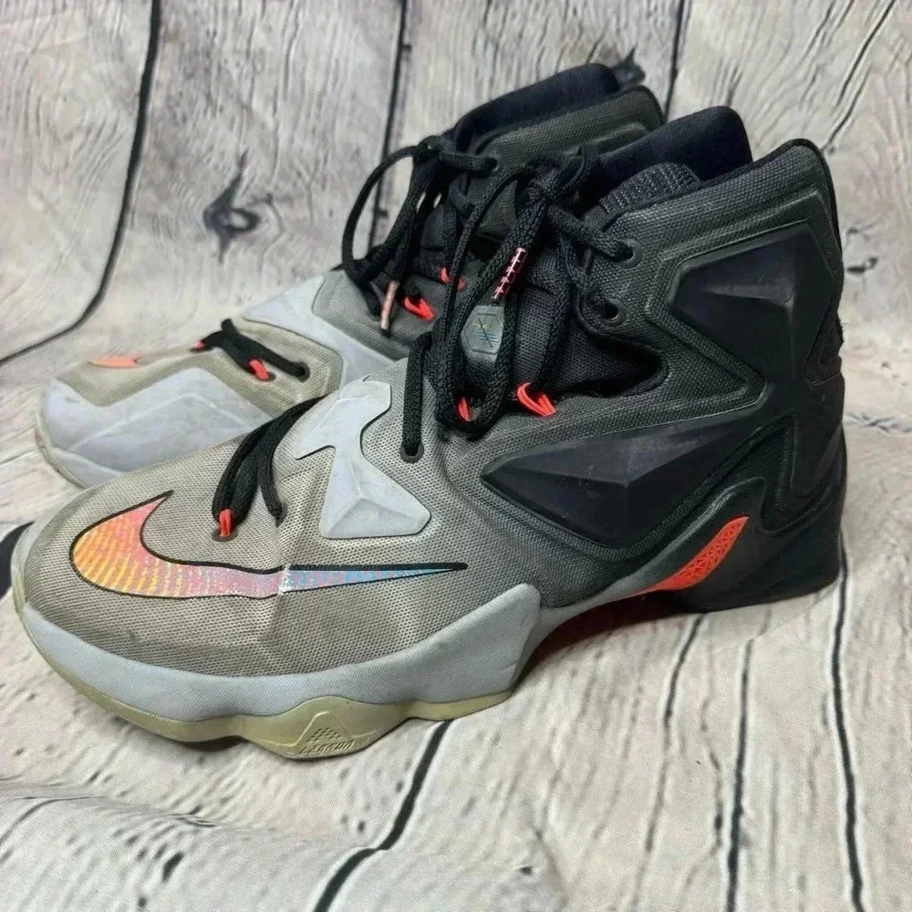 Nike Lebron On Court Athletic Sneakers Shoes size 10.5